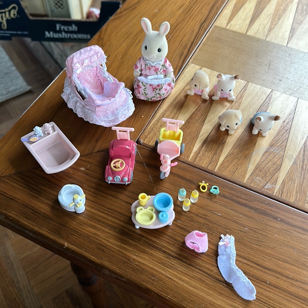 Calico Critters baby nursery set